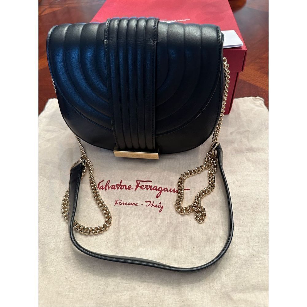 SALVATORE FERRAGAMO Women’s Rosette Leather Chain Crossbody Bag Black, NWT - Picture 9 of 11